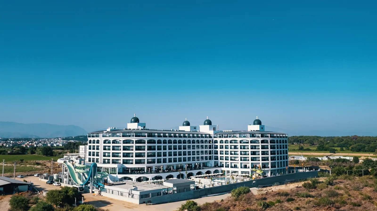 Side Moon Palace Hotel